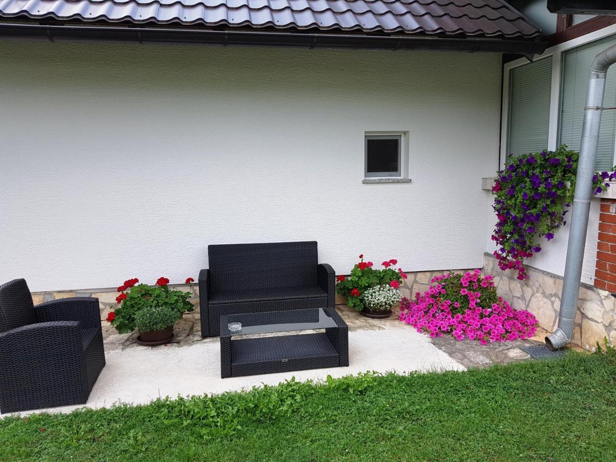 Apartments Sanja Rakovica Ngoại thất bức ảnh