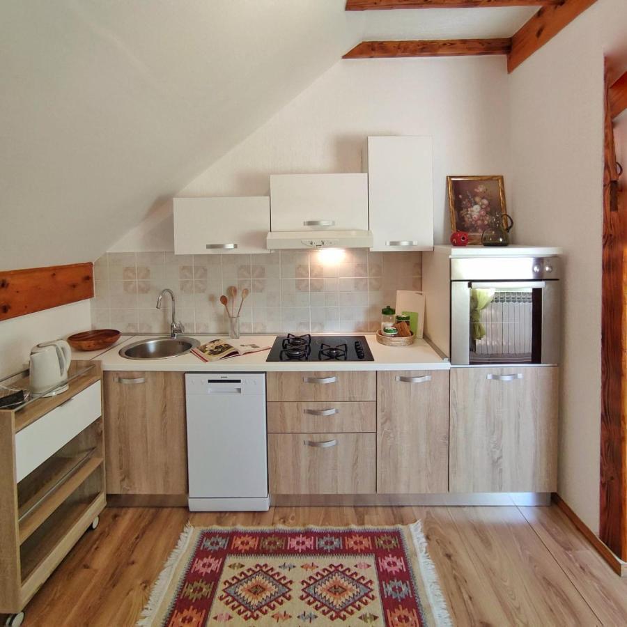 Apartments Sanja Rakovica Ngoại thất bức ảnh