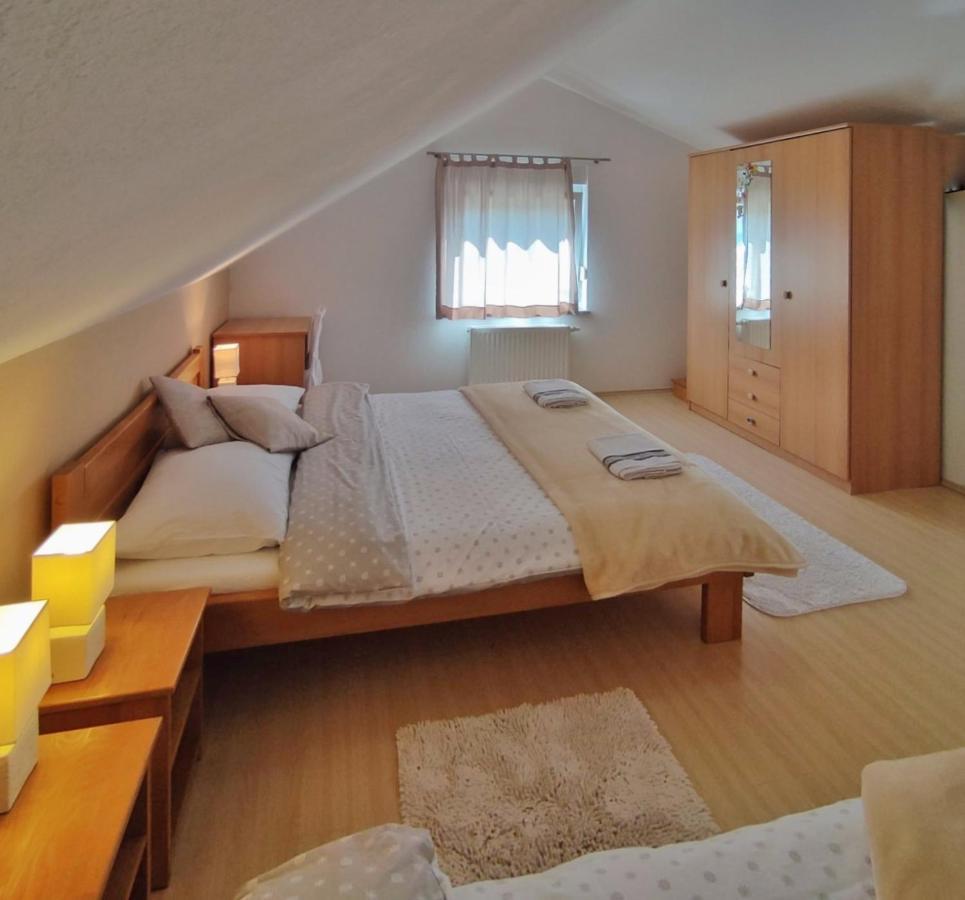 Apartments Sanja Rakovica Ngoại thất bức ảnh