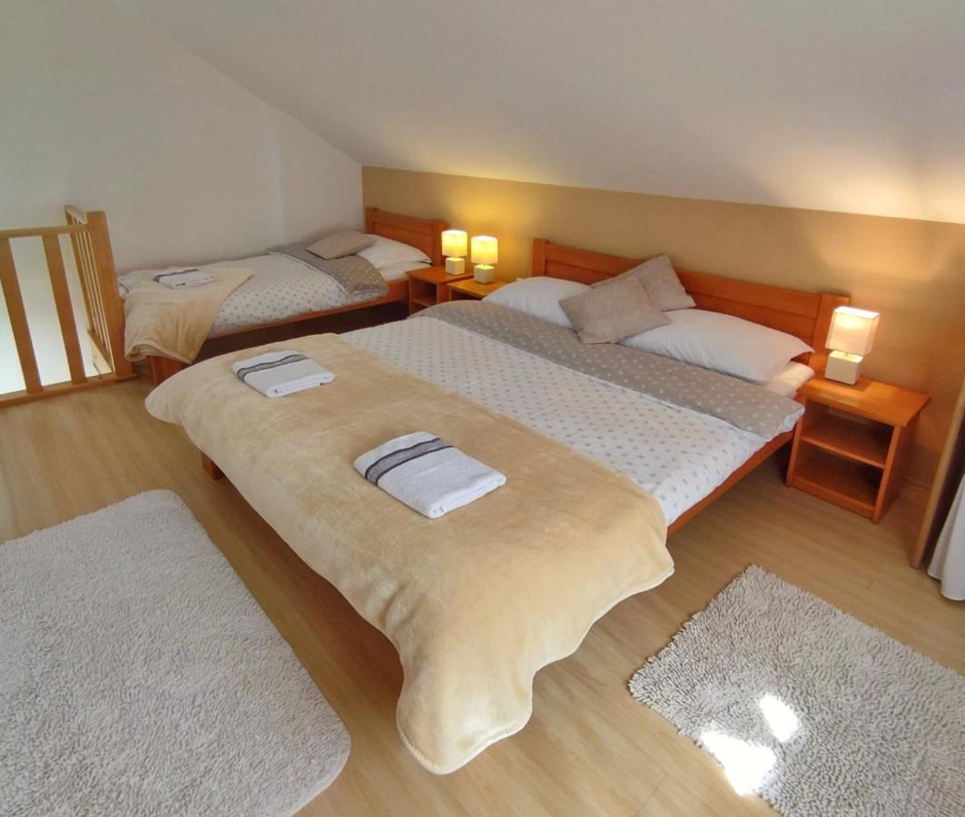 Apartments Sanja Rakovica Ngoại thất bức ảnh